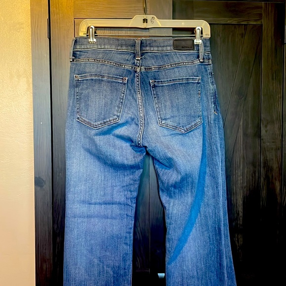 Express jeans, size 6 short. - Picture 3 of 4